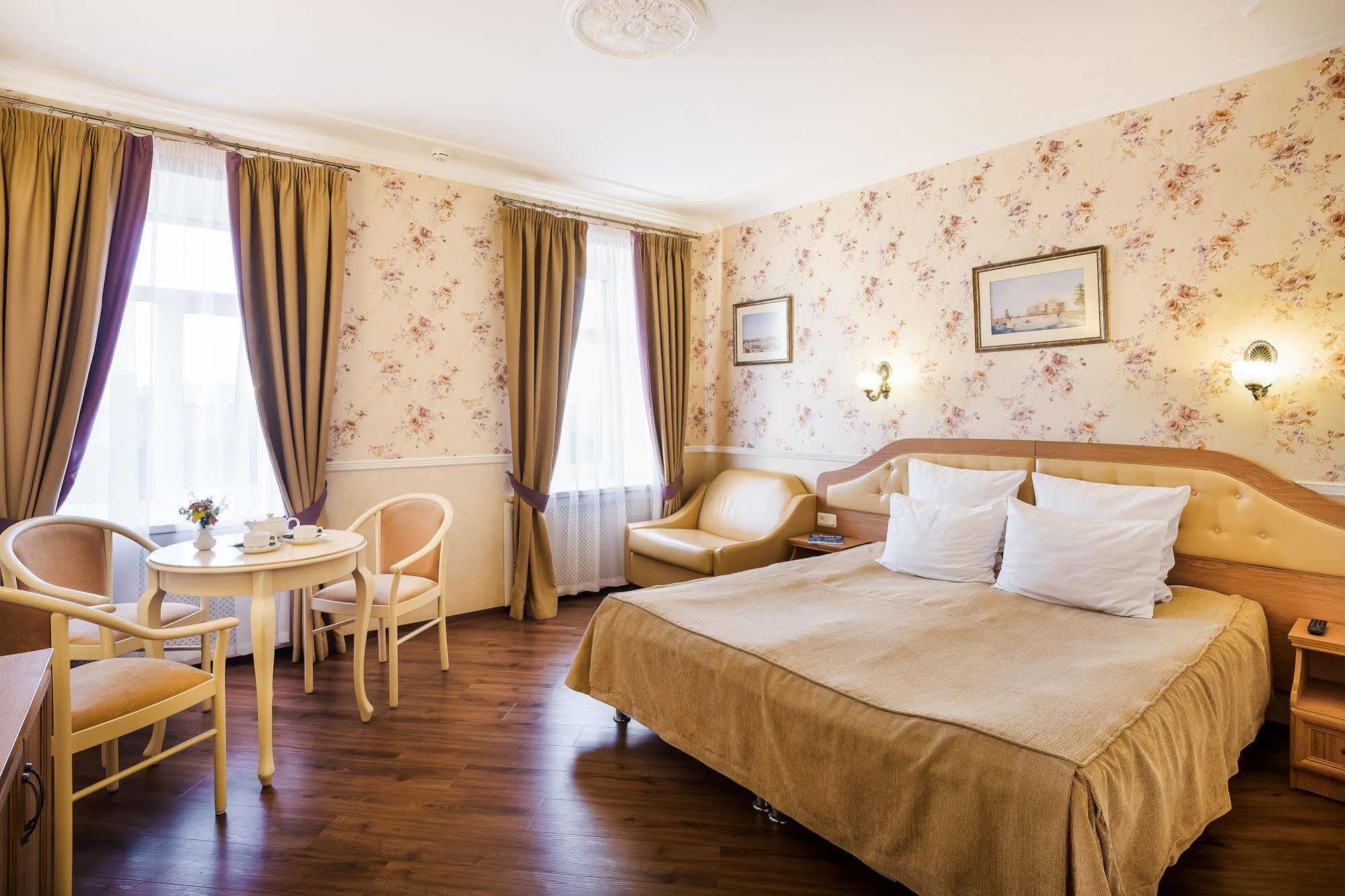Gogol Hotel San Pietroburgo Esterno foto